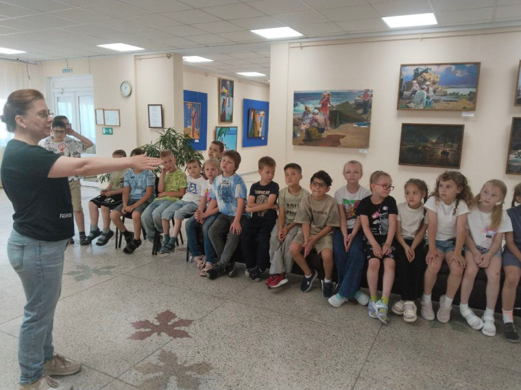 «У дорожных правил каникул не бывает!», «Планета Голобоков».