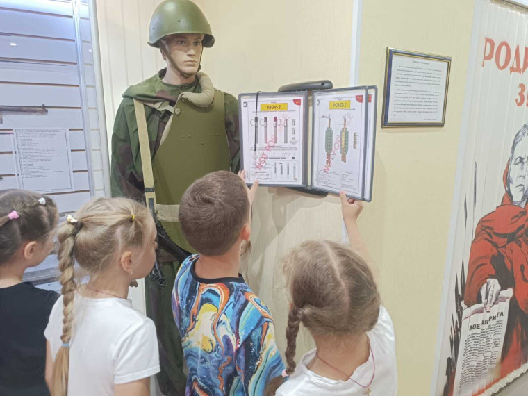 Эхо войны в детских сердцах.